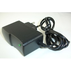 Adaptador 9V 1A alimentador 1000mA para Arduino